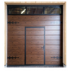 Sektionaltor mit Tür...