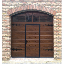 Sektionaltor mit Tür...